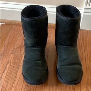 Ugg Classic Short Boots